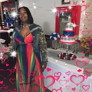 Meet your Posher, Tawonia